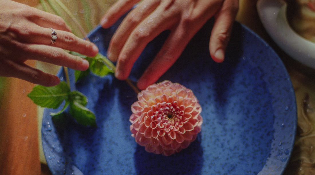 Threesomes 101: Your Complete Guide to Exploring a Three-Person Fantasy